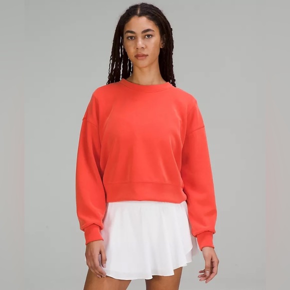 NWT Lululemon Softstreme Perfectly Oversized Cropped Crew - Picture 2 of 6